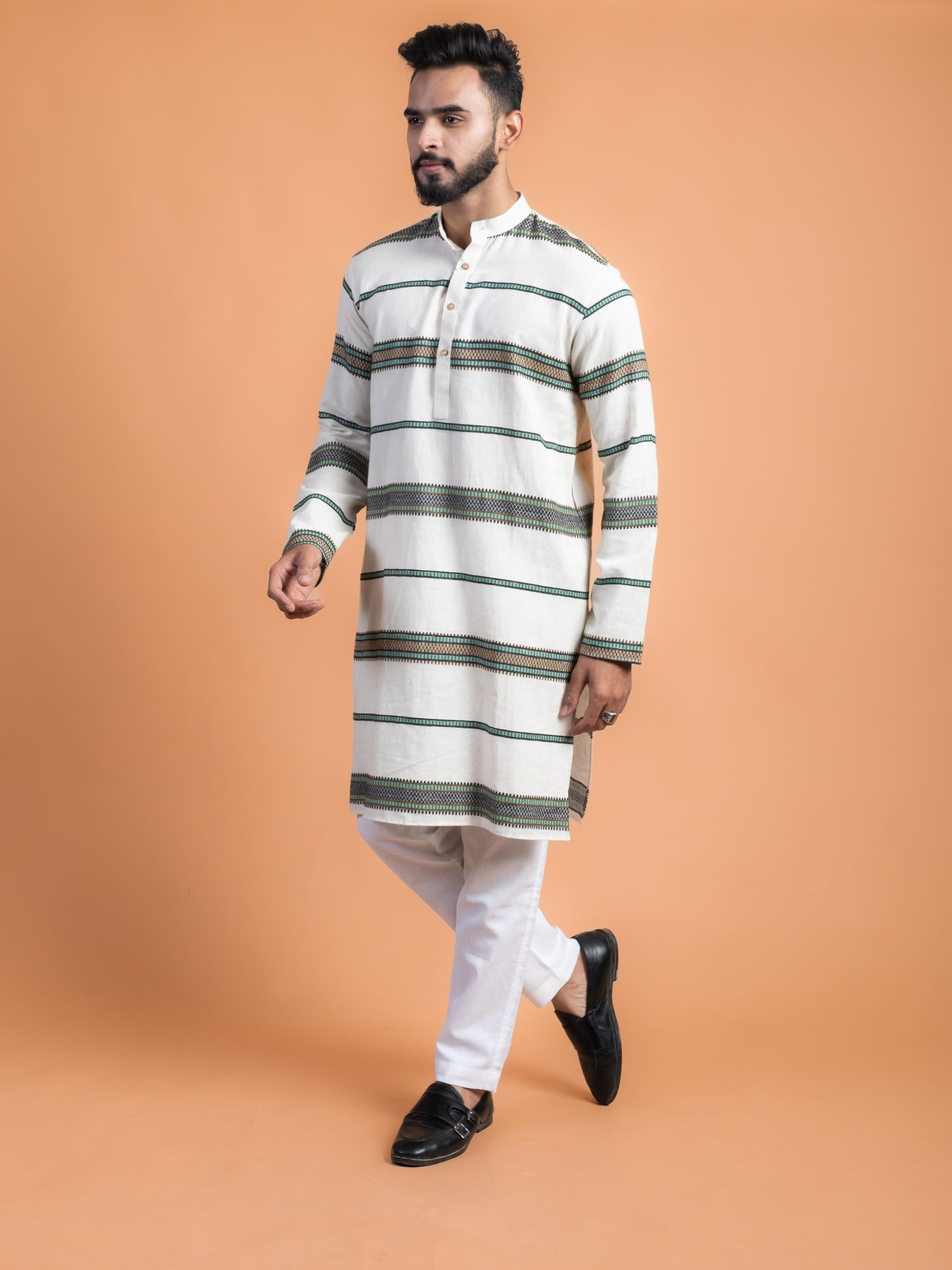 Green and white woven kurta