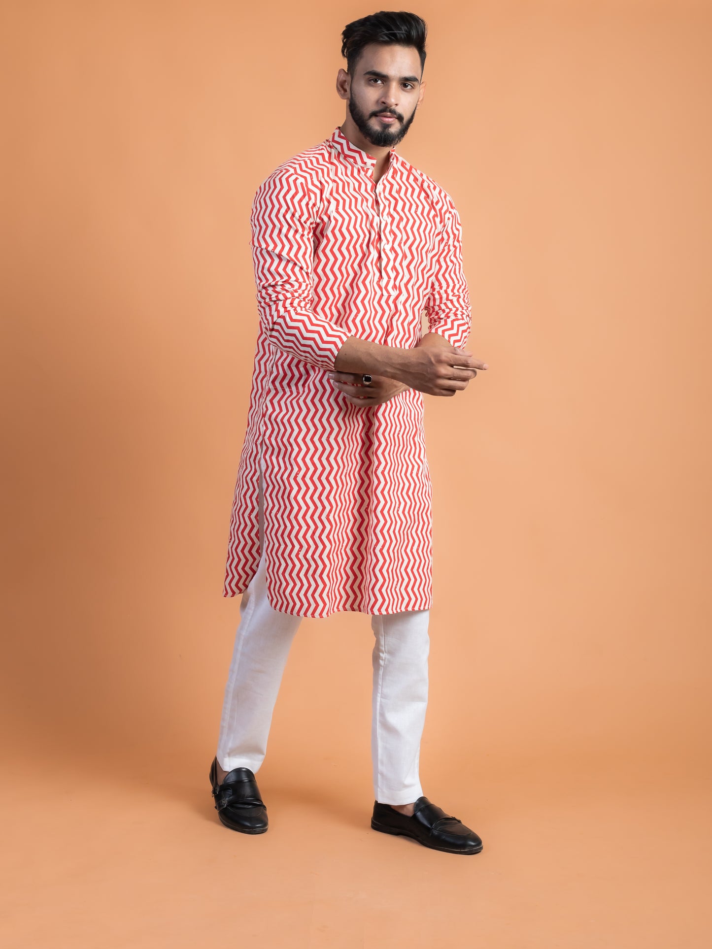 Red geometrical print kurta