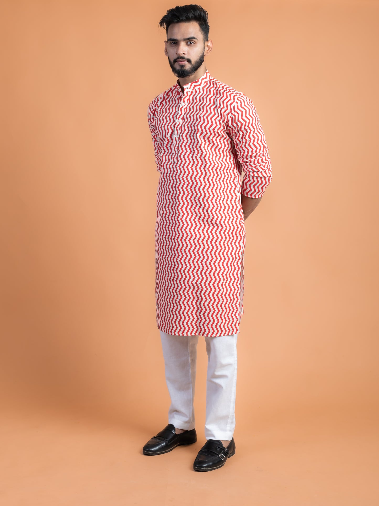 Red geometrical print kurta